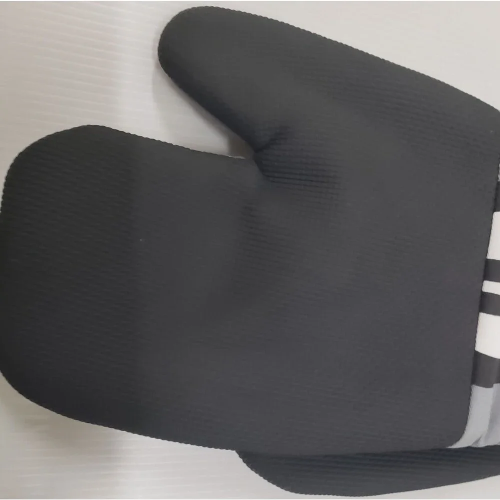 Set of 2 Same Neoprene Jumbo Oven Mitts (13.5